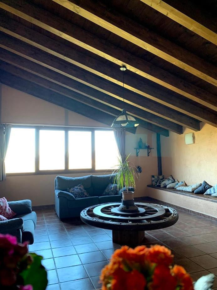Masia De La Serra De La Cogulla Penarroya De Tastavins Luaran gambar