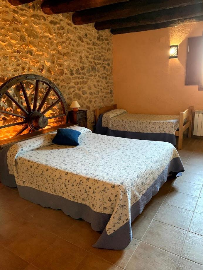 Masia De La Serra De La Cogulla Penarroya De Tastavins Luaran gambar