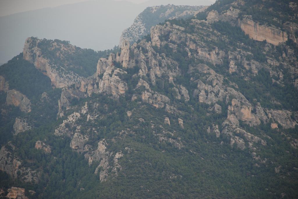 Masia De La Serra De La Cogulla Penarroya De Tastavins Luaran gambar