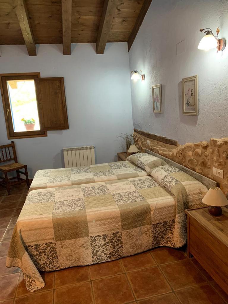 Masia De La Serra De La Cogulla Penarroya De Tastavins Bilik gambar