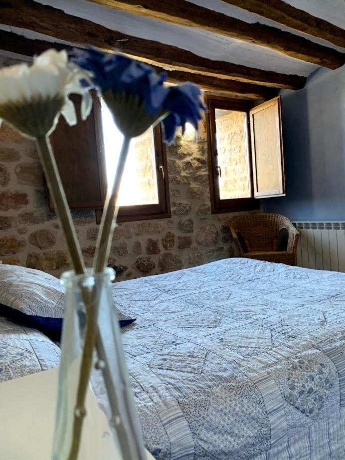 Masia De La Serra De La Cogulla Penarroya De Tastavins Luaran gambar